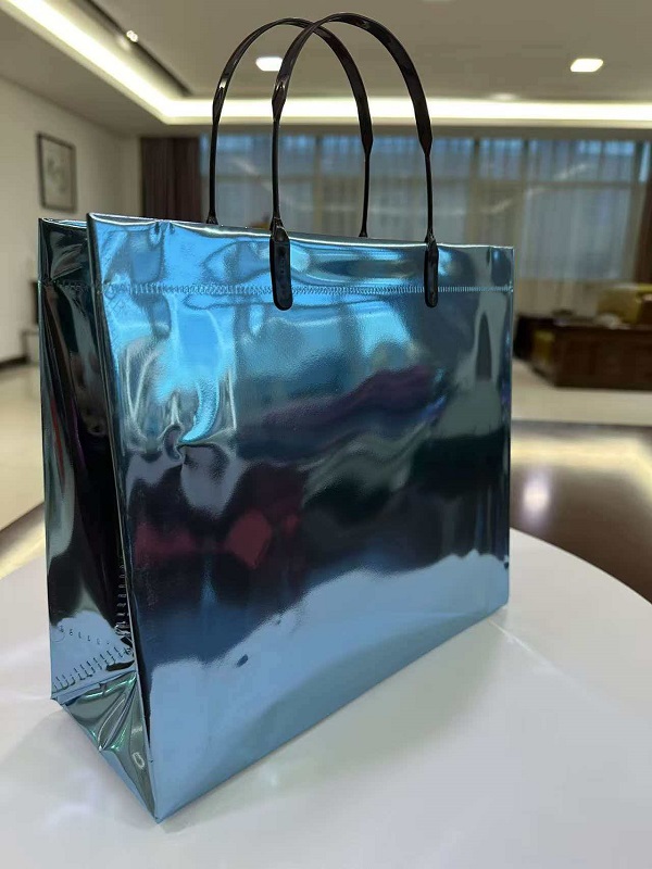 RGS EMBALLAGE Lancerede ny ensfarvet laserfilm lamineret gavemulepose